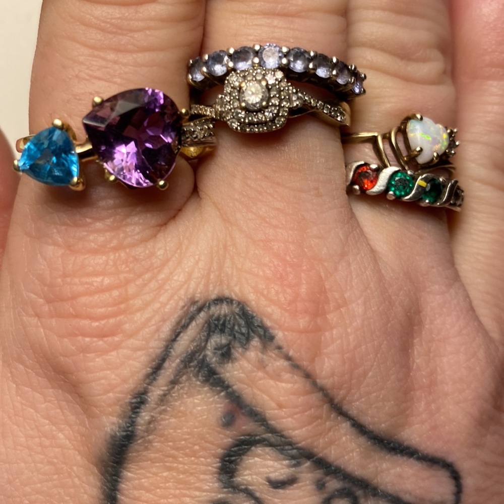 Mei stamped 10K amethyst topaz and diamond ring - Picture 7 of 9
